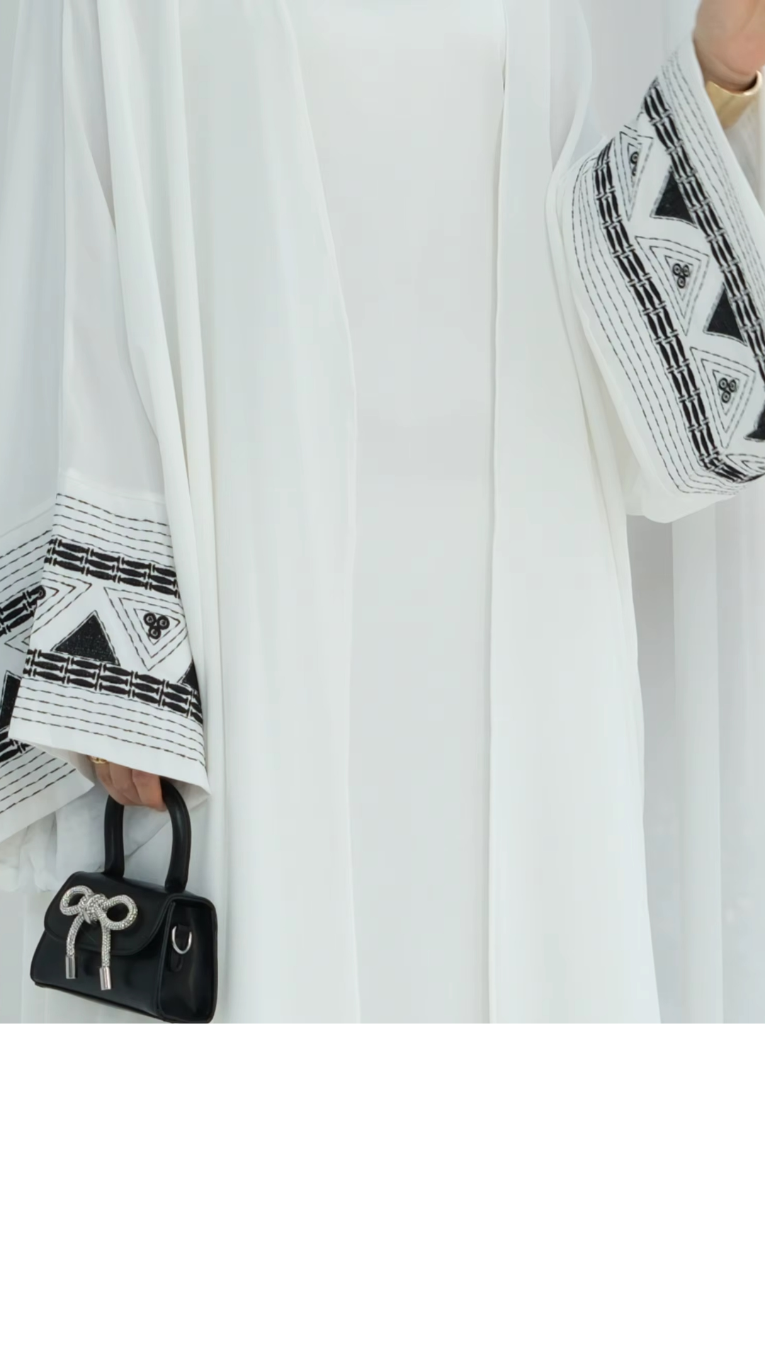Traditional Embroidered Abaya